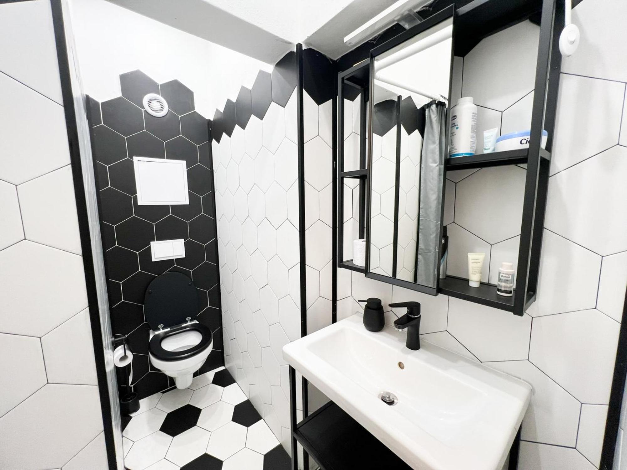 Perfect Long-Term Stay Stylish And Spacious Top Center Next To Vitosha Blvd Sofia Exterior photo
